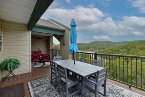 Condo, Multiple Beds, Balcony (Branson Blue Lakeview) | Outdoor dining - Branson Blue Lakeview - Near Silver Dollar City (Branson)