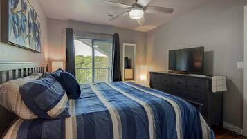 2 bedrooms, individually decorated, individually furnished, free WiFi