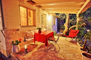 House | 1 bedroom