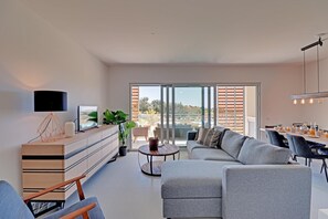 Apartment | 2 bedrooms, WiFi