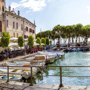 Apartment | 2 bedrooms, Internet - Villa Mimosa - Appartamento 2 (Desenzano del Garda)