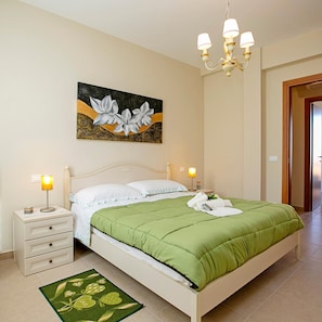 Apartment | 2 bedrooms, Internet - Villa Mimosa - Appartamento 2 (Desenzano del Garda)