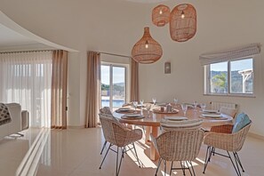 Biệt thự | 5 phòng ngủ