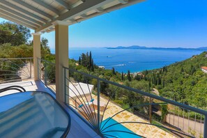 Villa, accessible aux personnes à mobilité réduite | 4 chambres