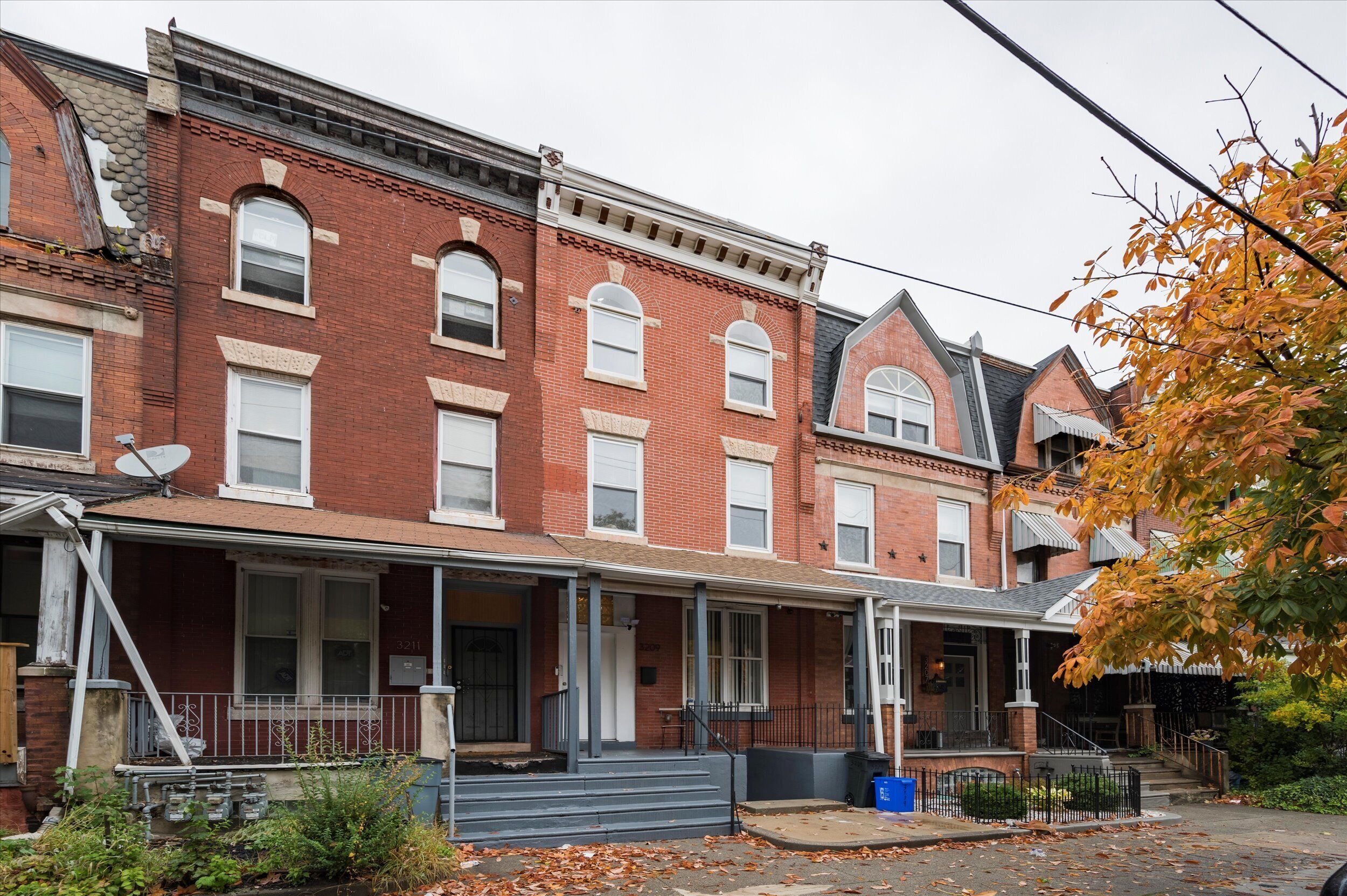 Brownstone near Fairmount Park