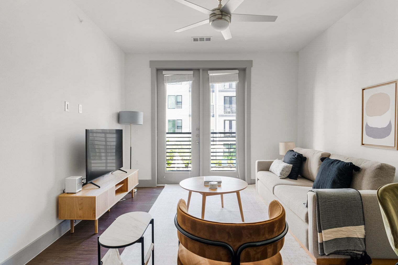 Amazing East Austin 1BR w/ Pool, Gym & W/D, nr airport, by Blueground