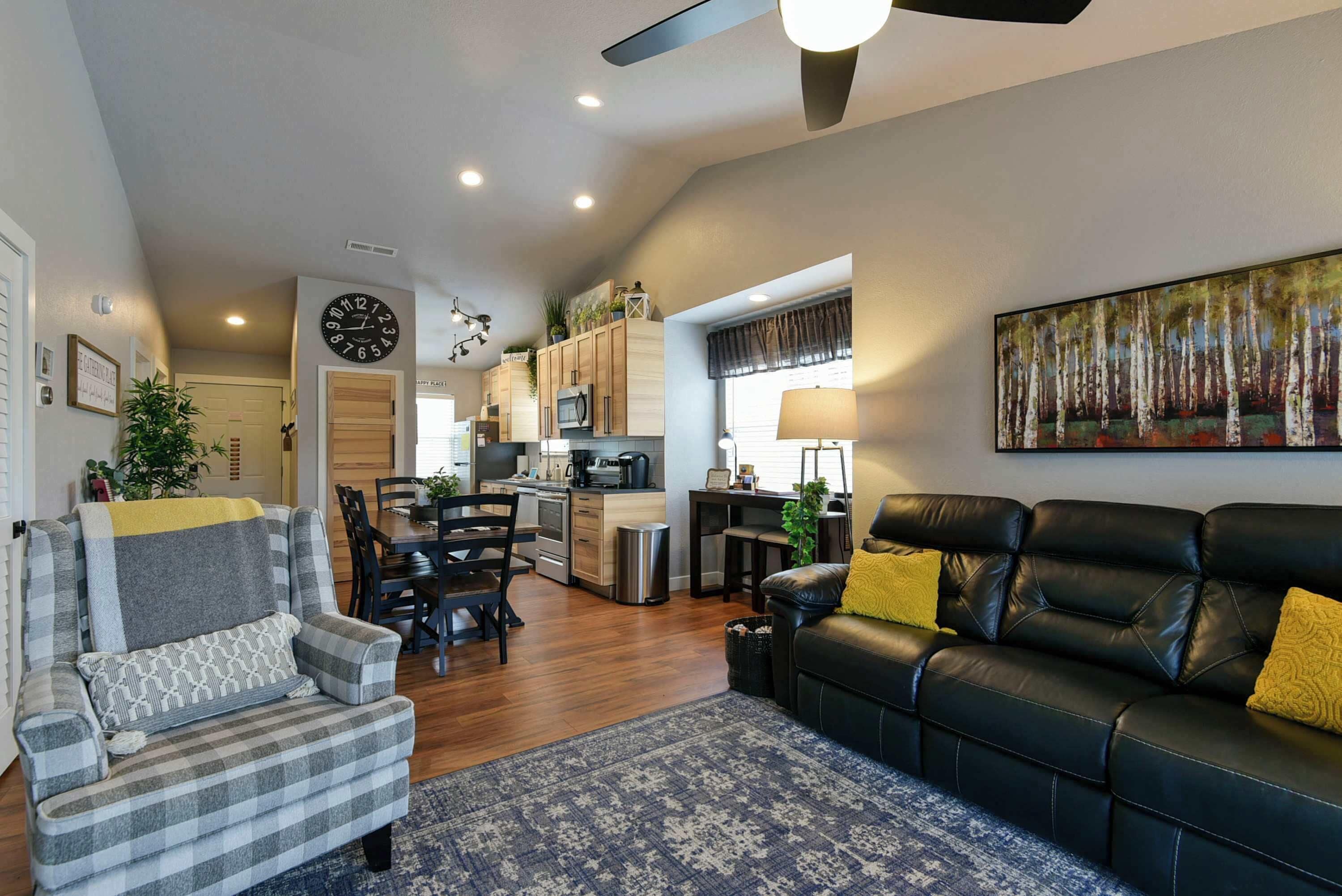 Condo, Multiple Beds, Patio, Mountain View (Gathering Place at the Nest) | Living area | 42-inch flat-screen TV with digital channels