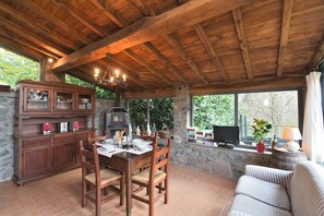 Dining - House for 4 people with private pool (Coreglia Antelminelli)