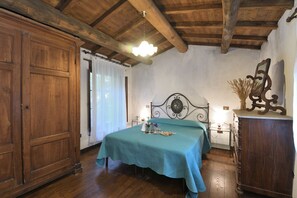 2 bedrooms, free WiFi - House for 4 people with private pool (Coreglia Antelminelli)