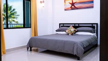 2 Schlafzimmer, Bügeleisen/Bügelbrett, Bettwäsche