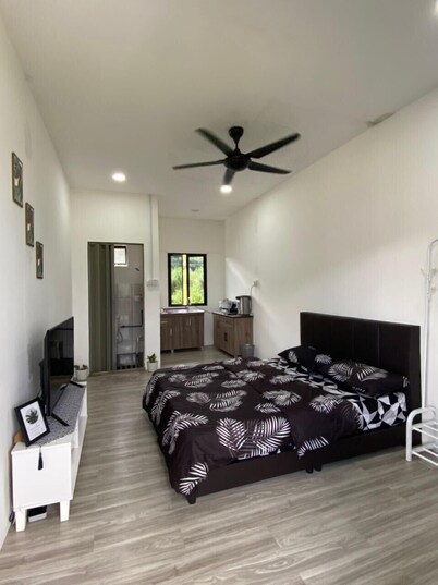 OYO Homes 90650 Na Homesuite