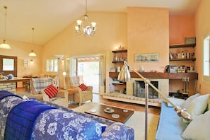 Villa | 4 Schlafzimmer, WLAN