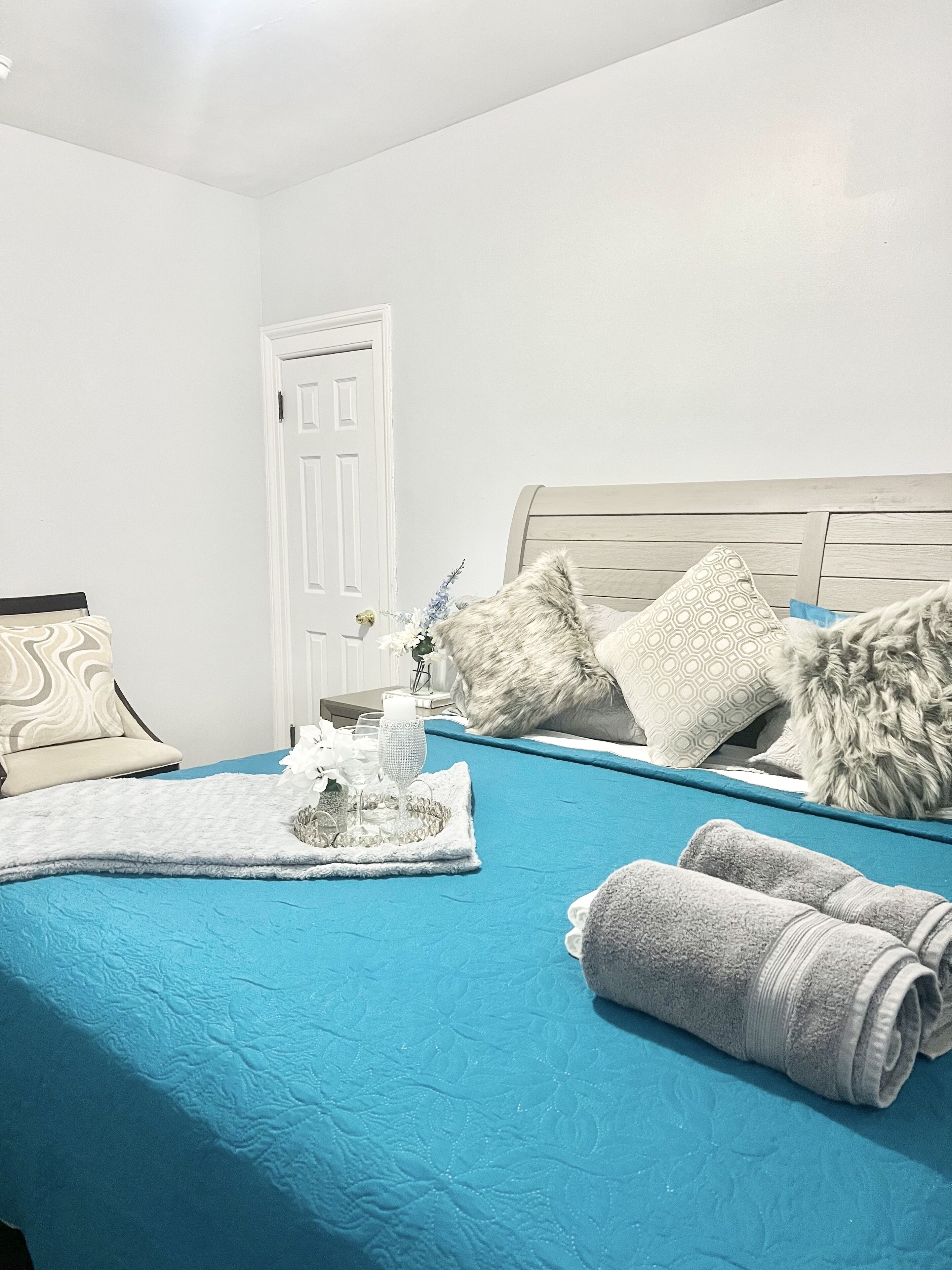 4 Schlafzimmer, Bügeleisen/Bügelbrett, WLAN, Bettwäsche