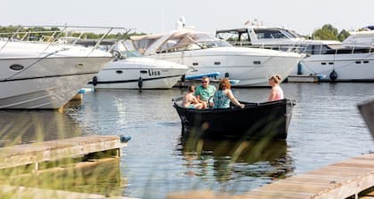 Chalet am Wasser in Leukermeer