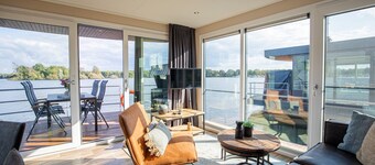 Houseboat in Netherlands near Holiday Park
