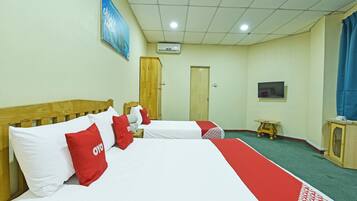 1 bedroom, free WiFi, bed sheets