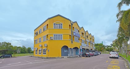 OYO 90672 De Paradise Turtle Hotel