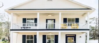 Sweet Stay Near Savannah | 3BR Home