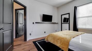 3 chambres, bureau, fer et planche à repasser, Wi-Fi gratuit
