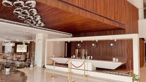 Lobby - Apollo Dimora Calicut (Kozhikode)