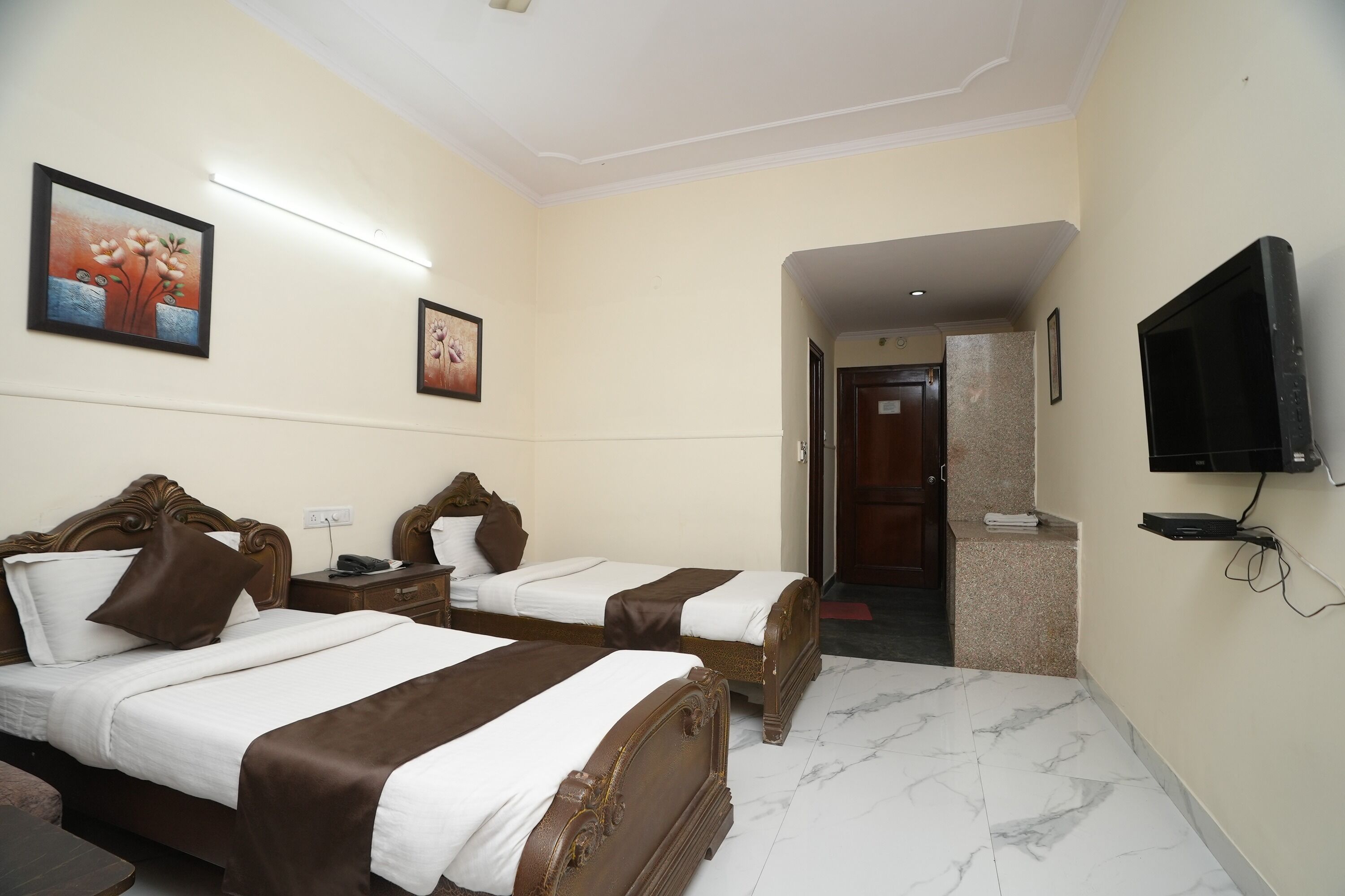 Photo - Hotel Silver Arc