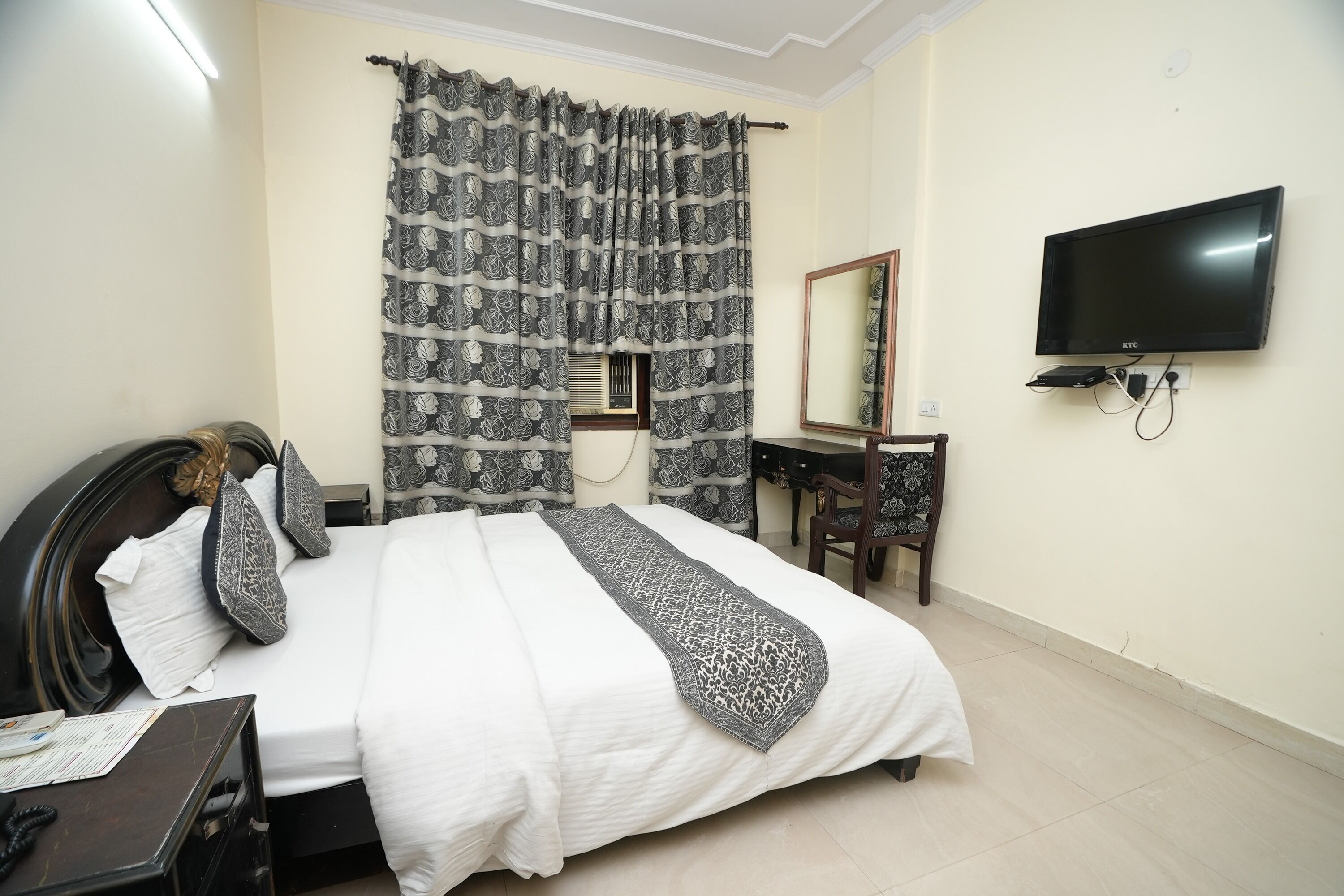 Photo - Hotel Silver Arc