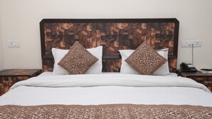 Unclassified image, 4 of 46, button - Hotel Silver Arc (New Delhi)