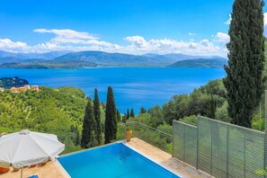 Villa | 3 bedrooms - Villa Triantafyllo in Kentroma (Corfu)