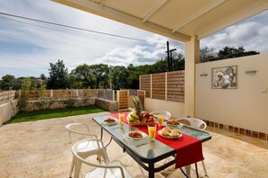 Apartment | 1 bedroom, iron/ironing board, WiFi - Senses Suite Ena in Dassia (Corfu)