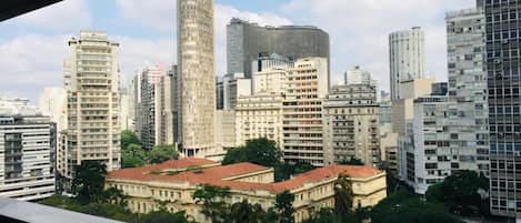 Estúdio | Ferros/tábuas de passar roupa, Wi-Fi