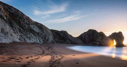 Dizzy Heights Spacious Swanage House Sleeps 10