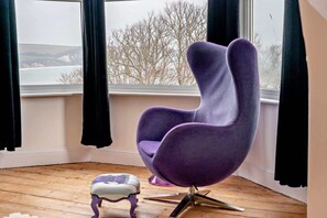 Interior - Dizzy Heights Spacious Swanage House Sleeps 10 (Swanage)