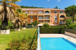 Unclassified image, 4 of 18, button - Lagrange Vacances Villa Barbara (Cavalaire-sur-Mer)