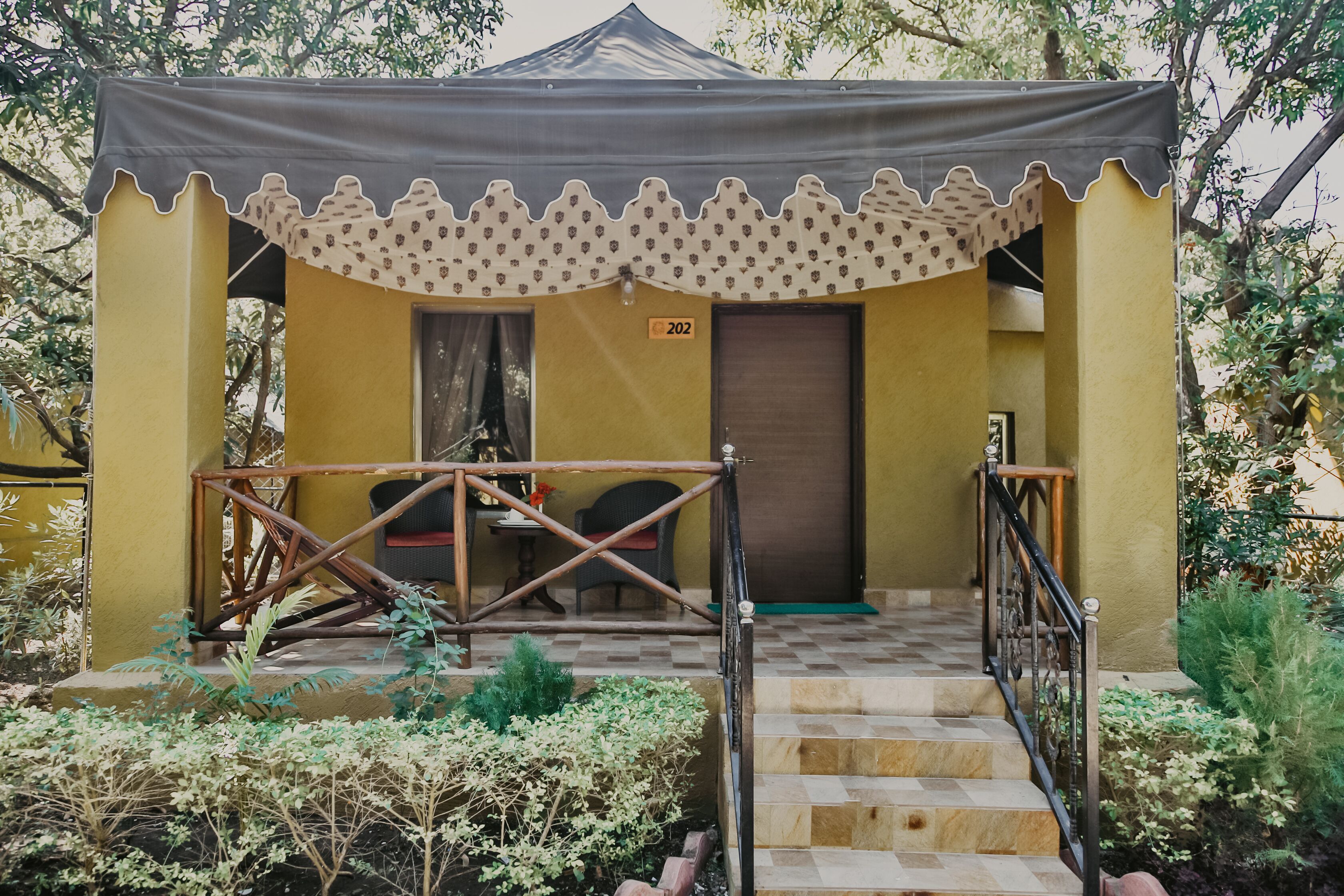 ラグジュアリー テント | 1 室のベッドルーム