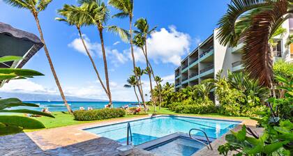 Upgraded beachside condo with ground floor access