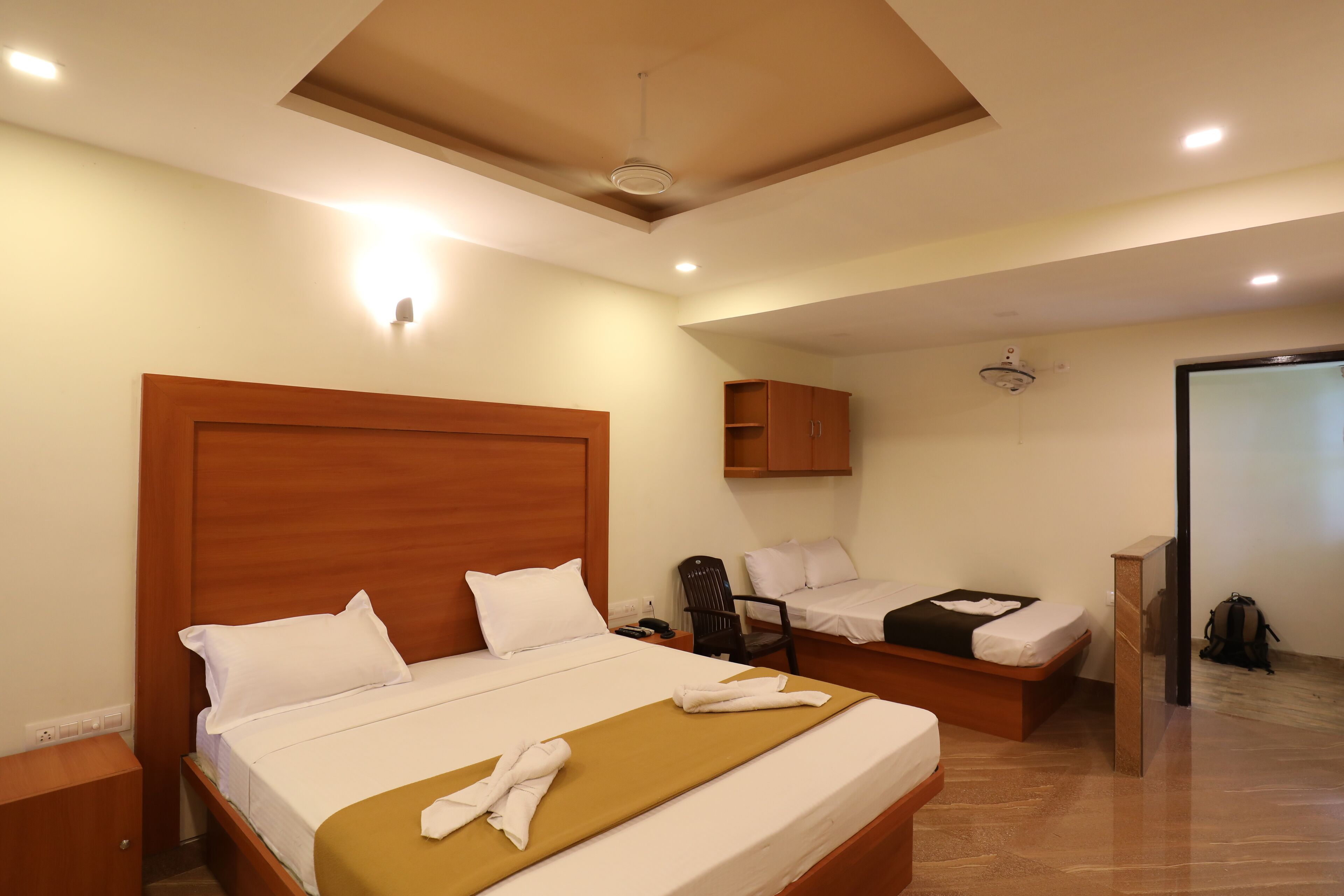 executive room | free wifi, bed sheets