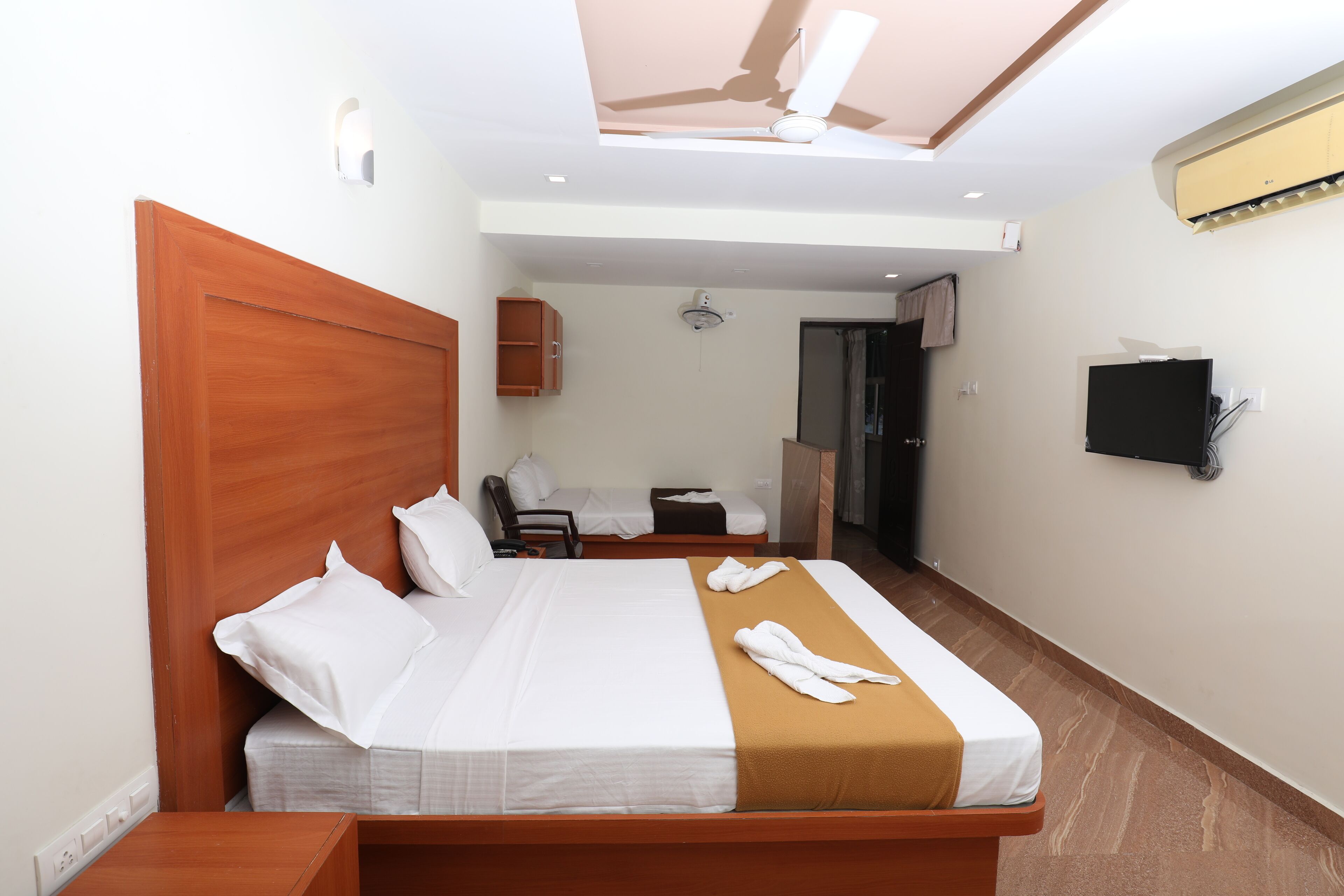 family room | television