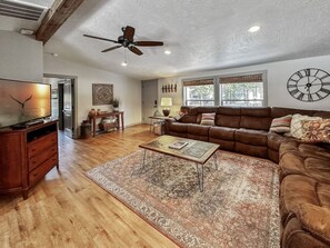 Smart TV, fireplace, video games