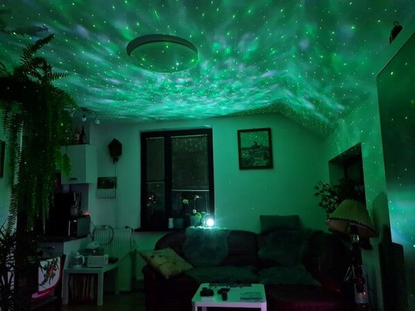 Smart-TV, Stereoanlage