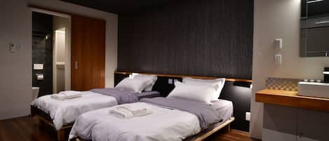 Coffres-forts dans les chambres, Wi-Fi gratuit, draps fournis