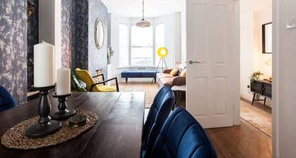 Luxurious 4-Bed Townhouse in the Heart of Belfast