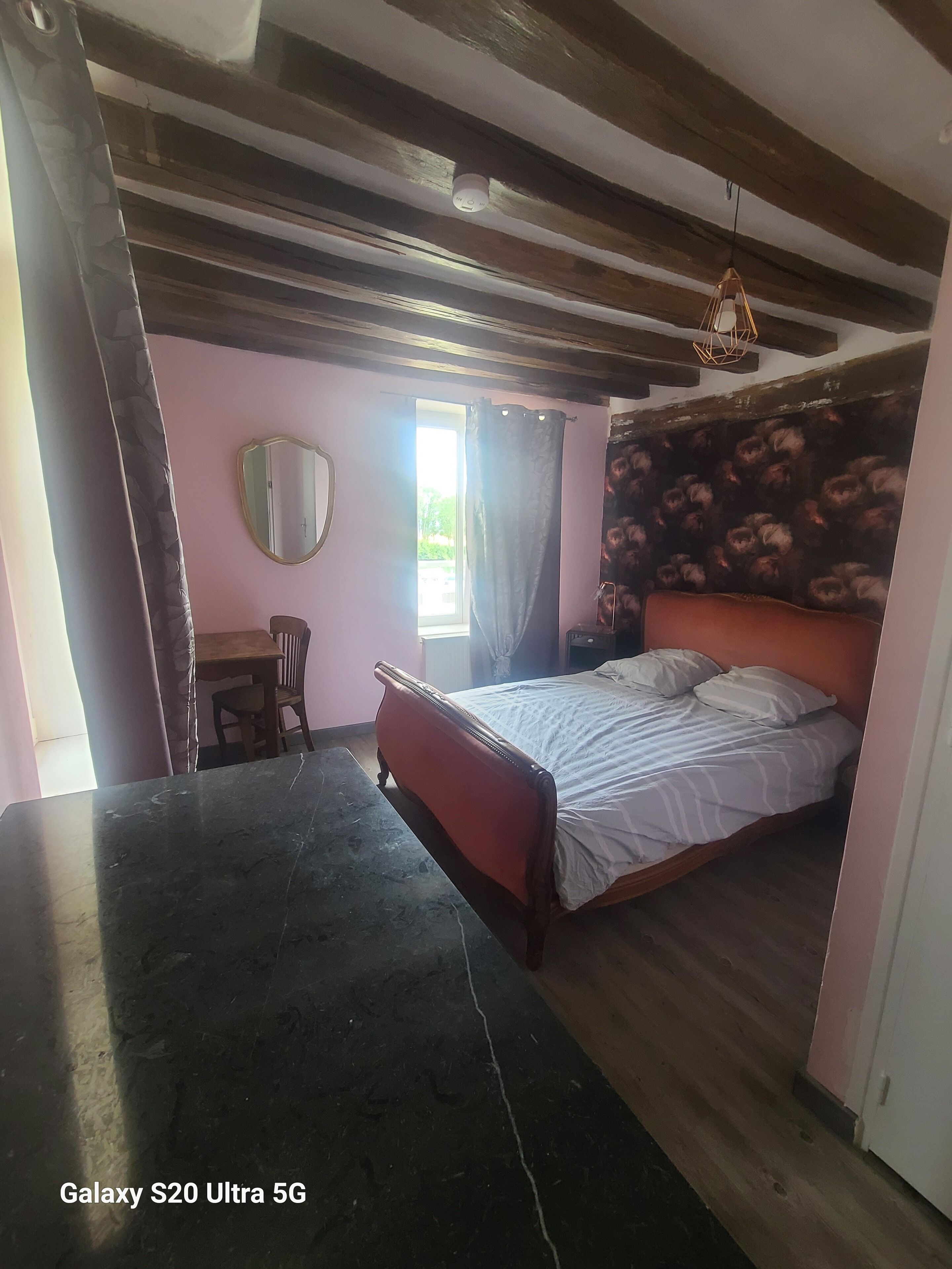 5 slaapkamers, een kluis op de kamer, een strijkplank/strijkijzer