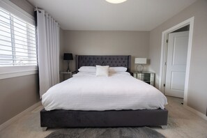 3 chambres, bureau, fer et planche à repasser, Wi-Fi gratuit
