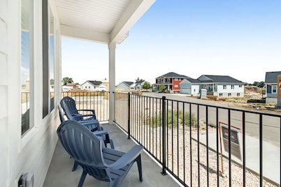 Bear Lake Vacation Home close to Lake, Beach, Golf, Pickville playhouse