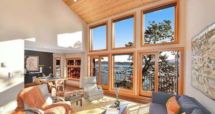 Salishan Tree House Suite
