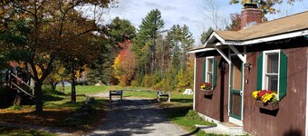 The Cottages On Mirror Lake
