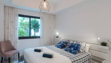 2 slaapkamers, een strijkplank/strijkijzer, gratis wifi, beddengoed