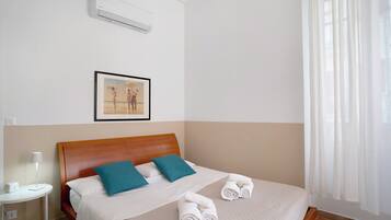 1 Schlafzimmer, BĂŒgeleisen/BĂŒgelbrett, kostenloses WLAN, BettwĂ€sche