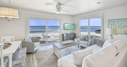Gulf Views! 2 Adult Bikes! Steps to the Beach!