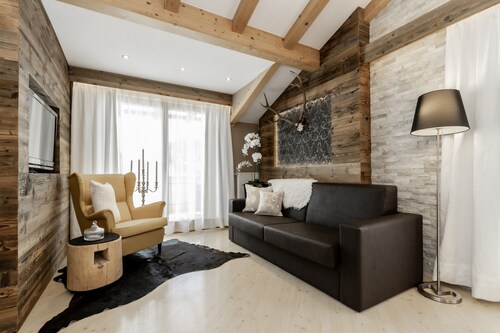 Holiday Apartment "Apartment Wieser 4" with Mountain View, Heated Pool & Wi-Fi
